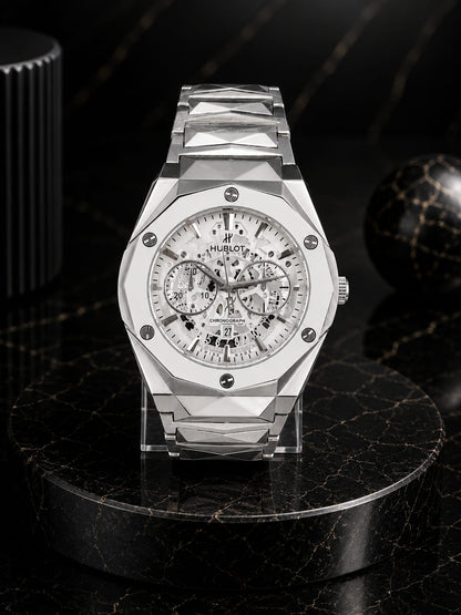 HBLT Watch With Silver Chain And White Dial